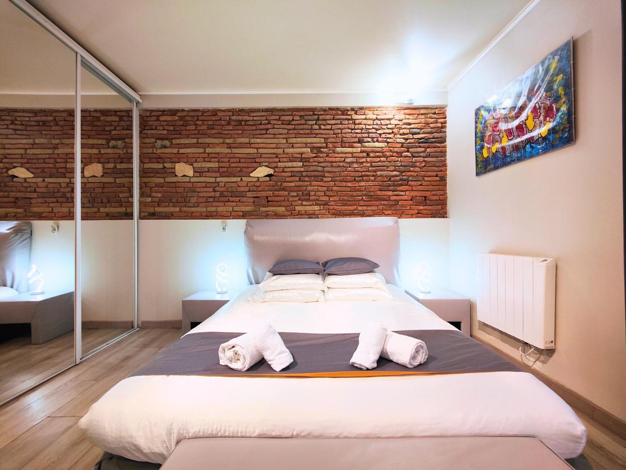 Cocoon'Inn Daurade Toulouse Exterior foto